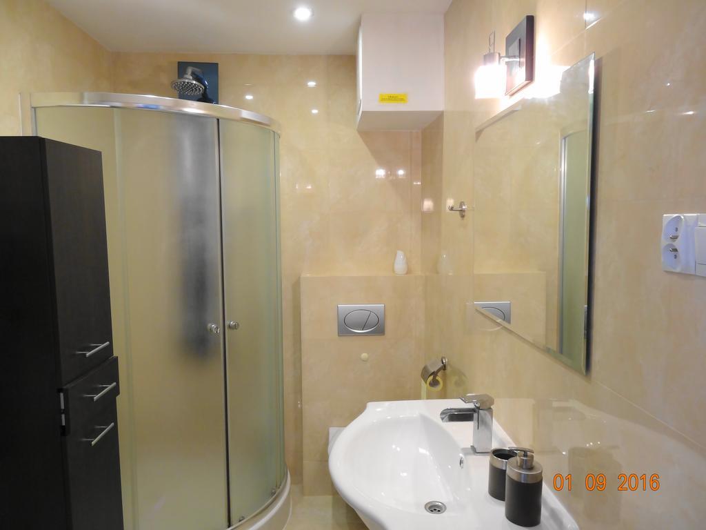 Apartament Krysztalowy Krynica Zdroj Luaran gambar