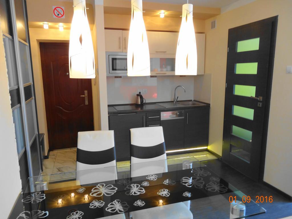 Apartament Krysztalowy Krynica Zdroj Luaran gambar
