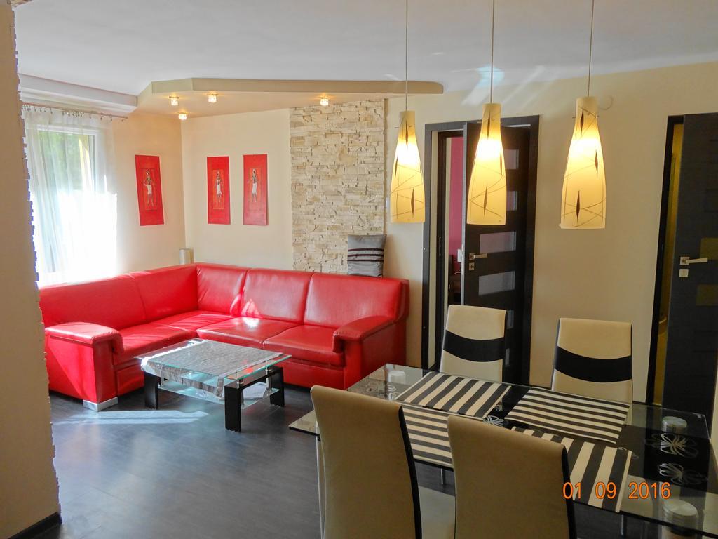 Apartament Krysztalowy Krynica Zdroj Luaran gambar